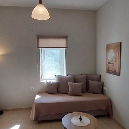 Vira Senor House Villa Triovasalos ภายนอก รูปภาพ